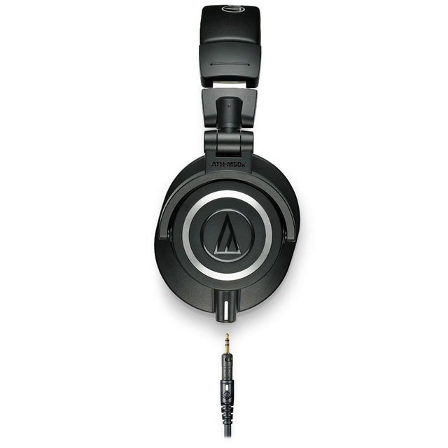 Audio-Technica-ATH-M50X-Studio-Headphones-5_2000x.jpg