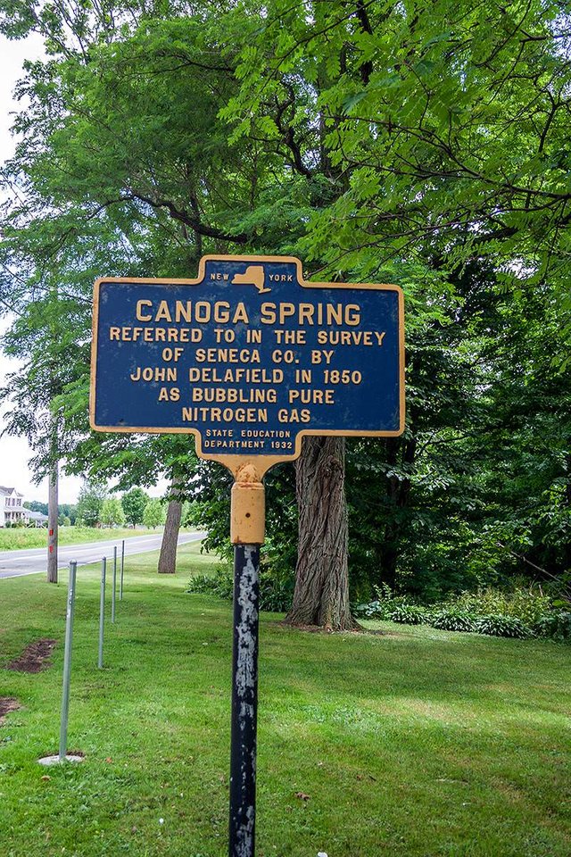 Canoga Springs sign