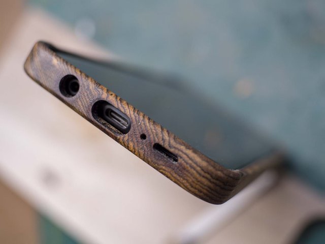 S9-s9plus-case-wood-kerfcase_98_1024x1024.jpg