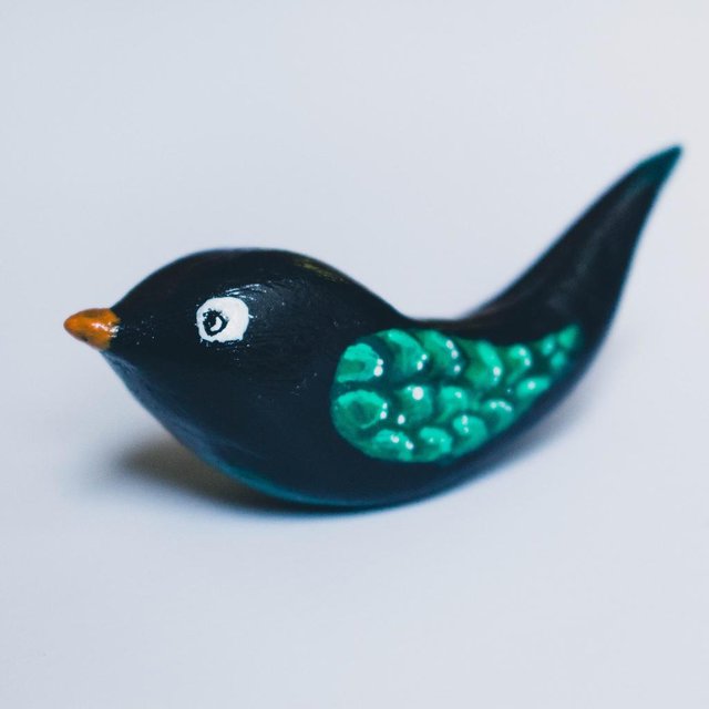 polymer-clay-sculpture-bird