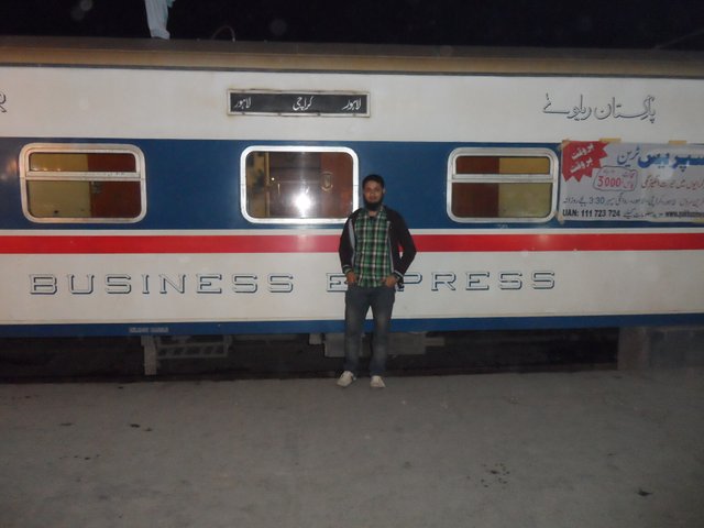 Abdul Moiz khanzada on train