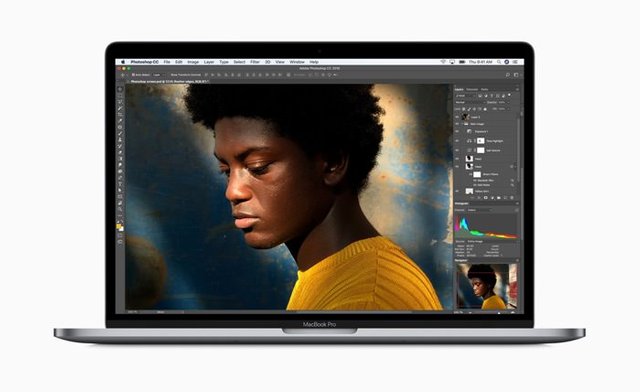 2018-MacBook-Pro-1.jpg