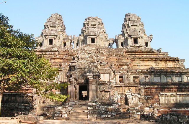 Cambodia Temple #5: Takeo Temple — Steemit