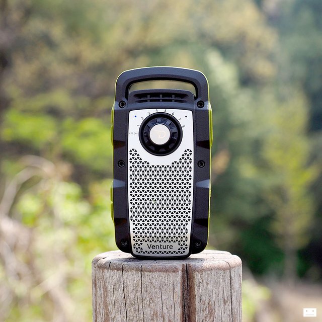 dreamwave-venture-speaker-walkie-talkie-7.jpg