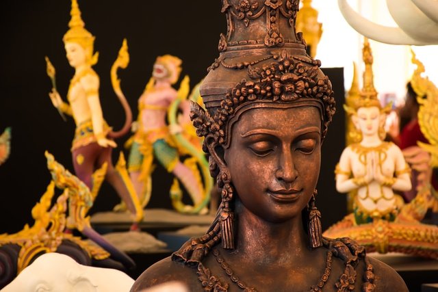 Thai Buddhist Effigies
