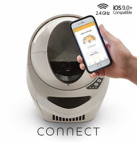 litter-robot-connect-with-phone_1.jpg