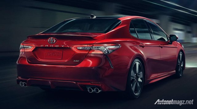 toyota-camry-v6-2018-rear.jpg