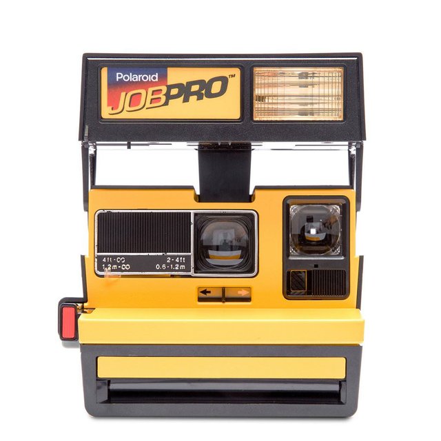 yellow-polaroid-600-camera-job-pro-square-004712-front_1024x1024.jpg