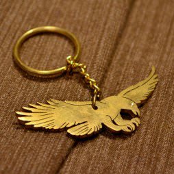 eagle-in-flight-keychain_1.jpg