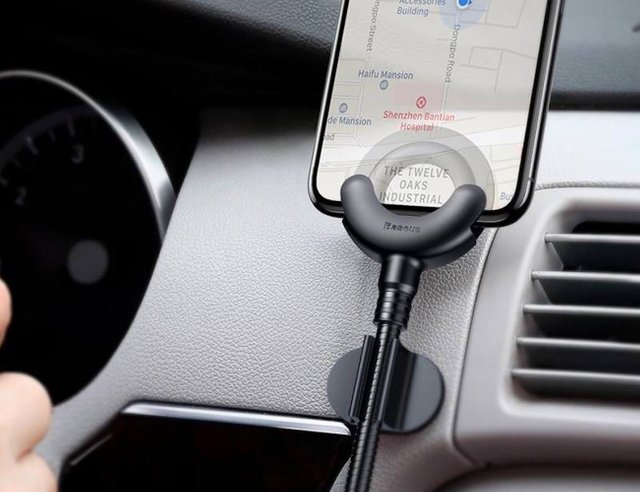 360-Degree-iPhone-Car-Charging-Stand-01.jpg