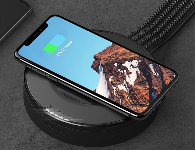 nomad-wireless-charging-hub.jpg