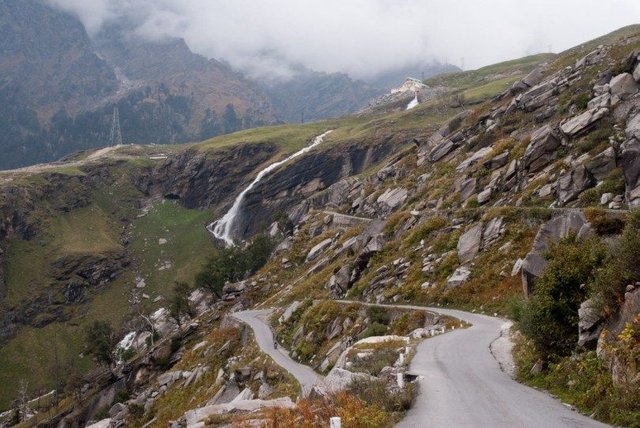 Manali to Shimla via Mandi