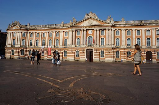 place-du-capitol-toulouse