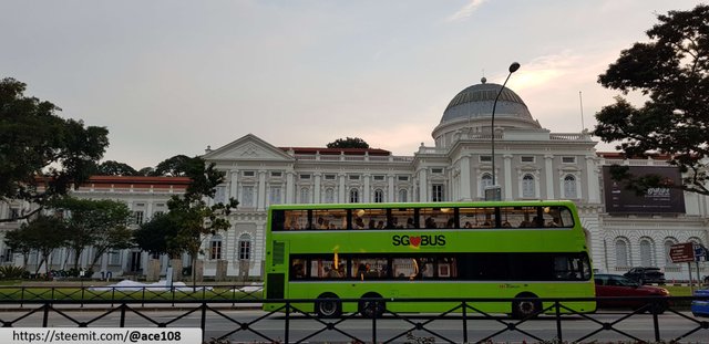 Bus at National Museum\