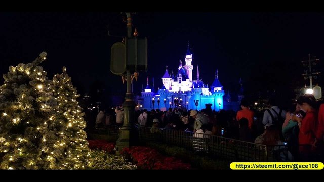 Disneyland Hong Kong Night Fireworks70