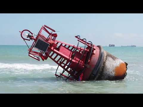 A Slice of Life in Valencia - Stranded Buoy - Flamenco and a Virgin - 2019