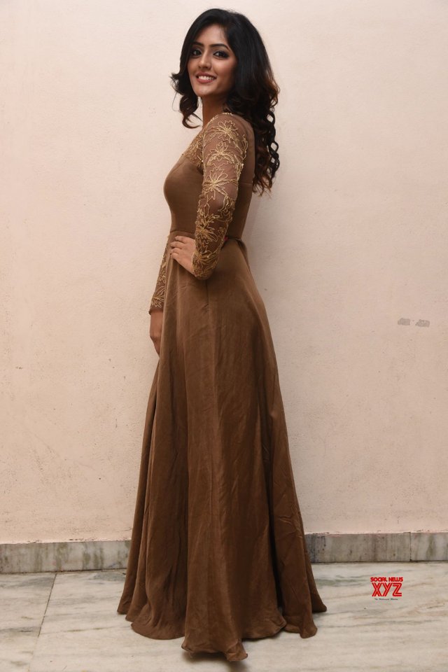 Actress Eesha Rebba Stills From Maya Mall Pre Release Event