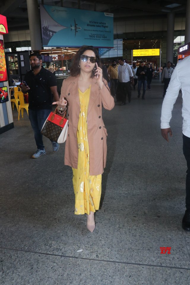 Nushrat Bharucha Spotted At Airport In Mumbai Arrival – Gallery