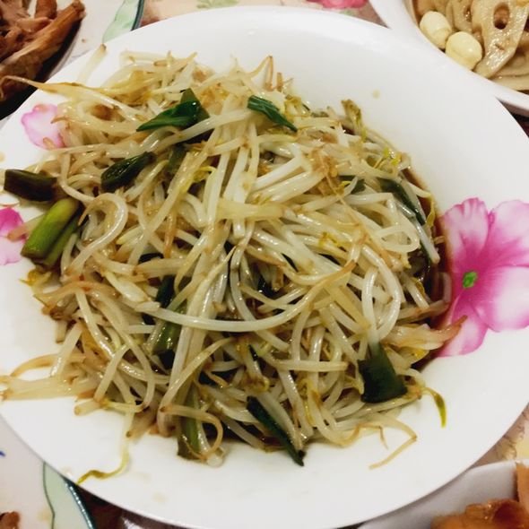炒豆芽