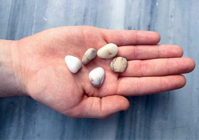 Five stones is also known by a variety of other names, including jackstones, chuckstones, dibs, dabs, otadama, tally, and knucklebones. Hhg11 Malaysian Traditional Games Classic And Fun Steemit