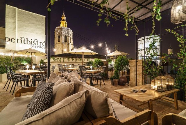 best luxury hotels valencia spain