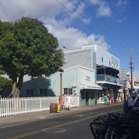 Street Views Near The Outlets of Maui 3