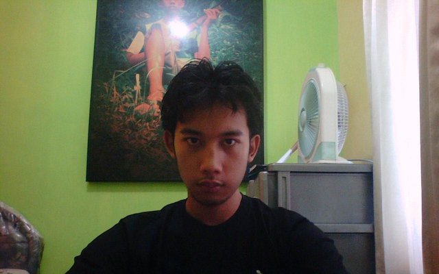 my-picture-taken-in-my-room-2010.jpg