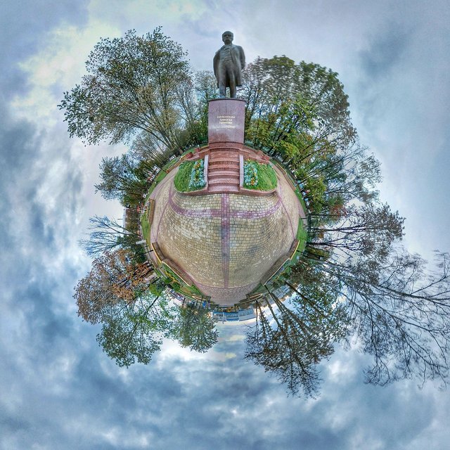 TINYPLANET_PANO_20140816_201113_1.jpg