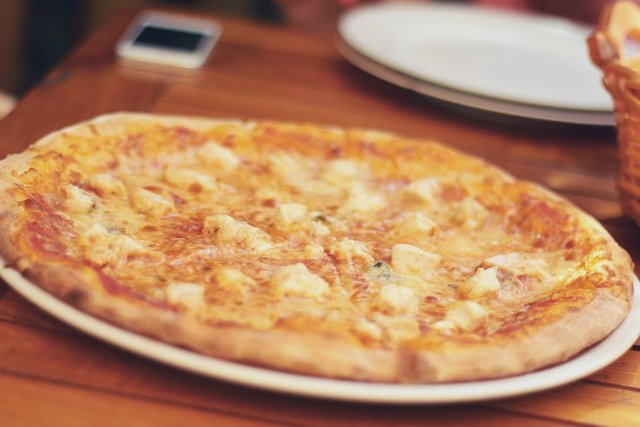 pineapplepizza