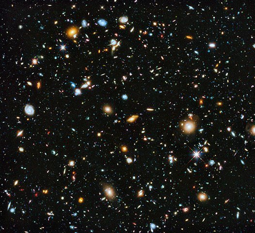 526px-NASA-HS201427a-HubbleUltraDeepField2014-20140603.jpg