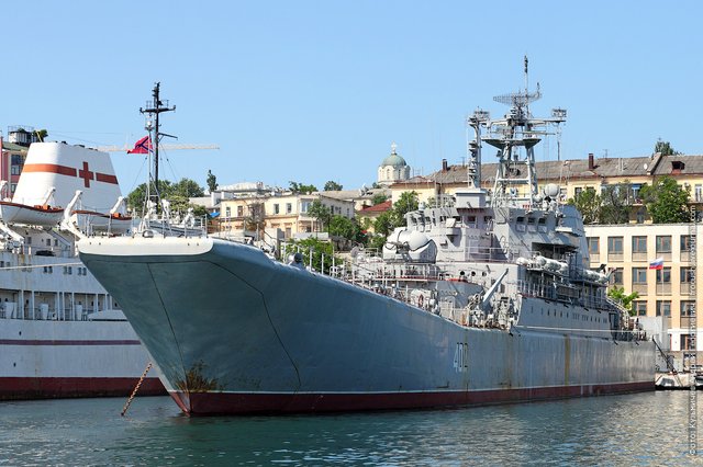 Большой десантный корабль Константин Ольшанский