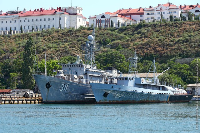 Морской тральщик «Черкассы» ВМС Украины