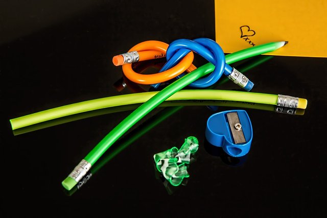 pencil-602440_1280.jpg