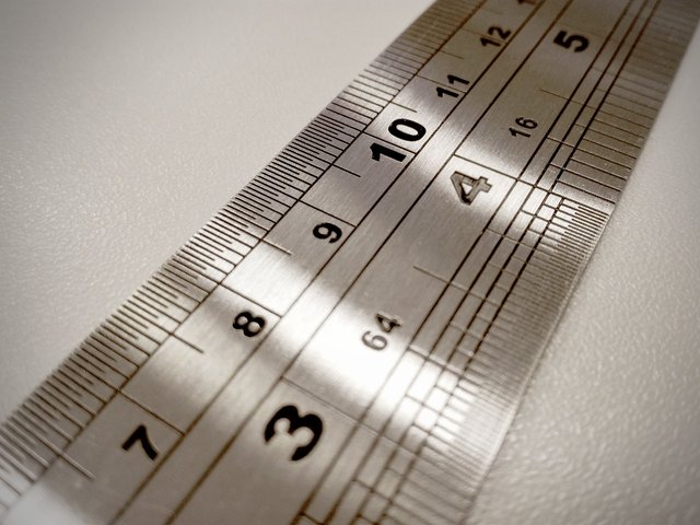 metal-ruler-2765212_1280.jpg