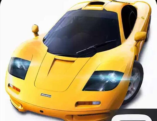 What is the difference between Asphalt 8 and Asphalt 9? Which one