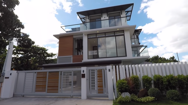 4 Bedroom for sale Fairview Novaliches Quezon City