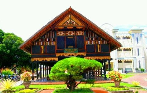 Rumah adat Aceh (Traditional house of Aceh) : — Steemit