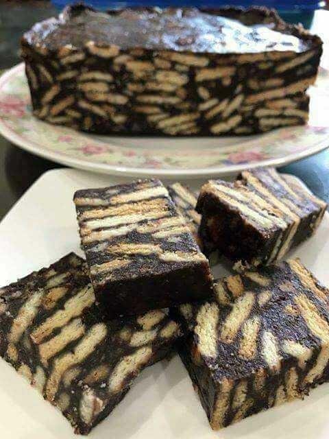 Batik cake: the delicious no-bake cake to serve as a dessert! - YouTube