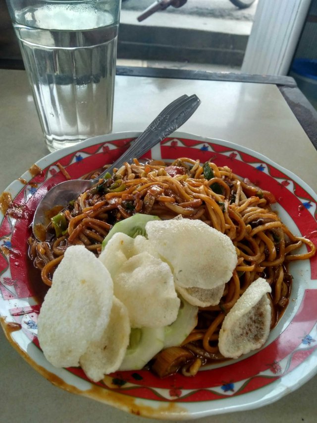 Enjoy Mie Aceh Steemit