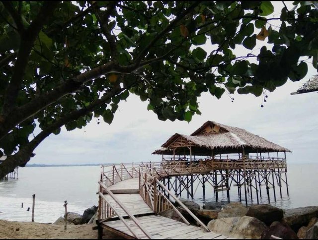 Pantai Lancok Wisata Pantai Yang Dipadukan Dengan Kelezatan