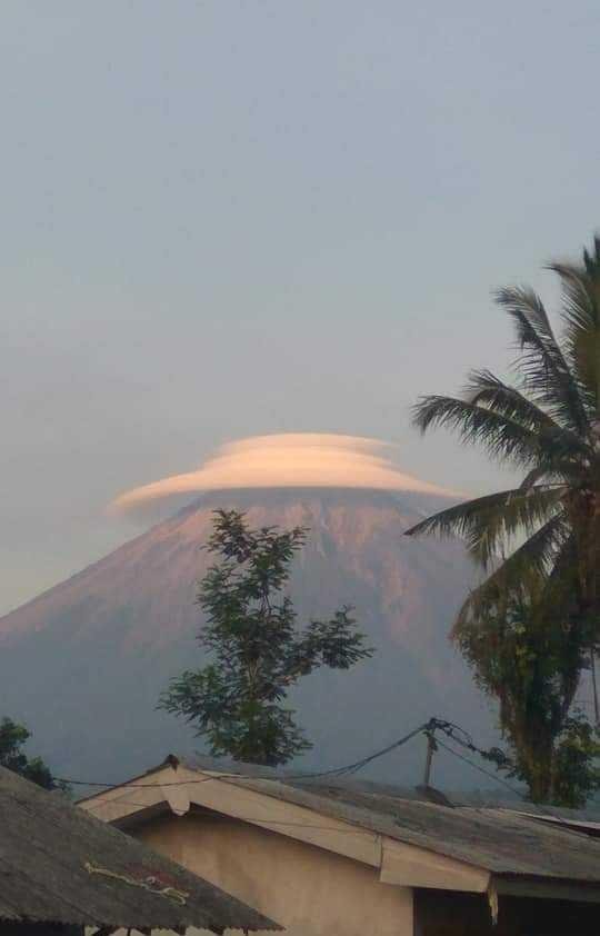 Fenomena Alam Di Gunung Sameru Bilingual Steemit