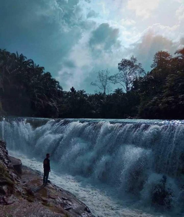 61+ Gambar Air Terjun Indah Kekinian 61+ Gambar Air Terjun Indah Kekinian