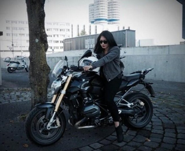 bike with girl instagram