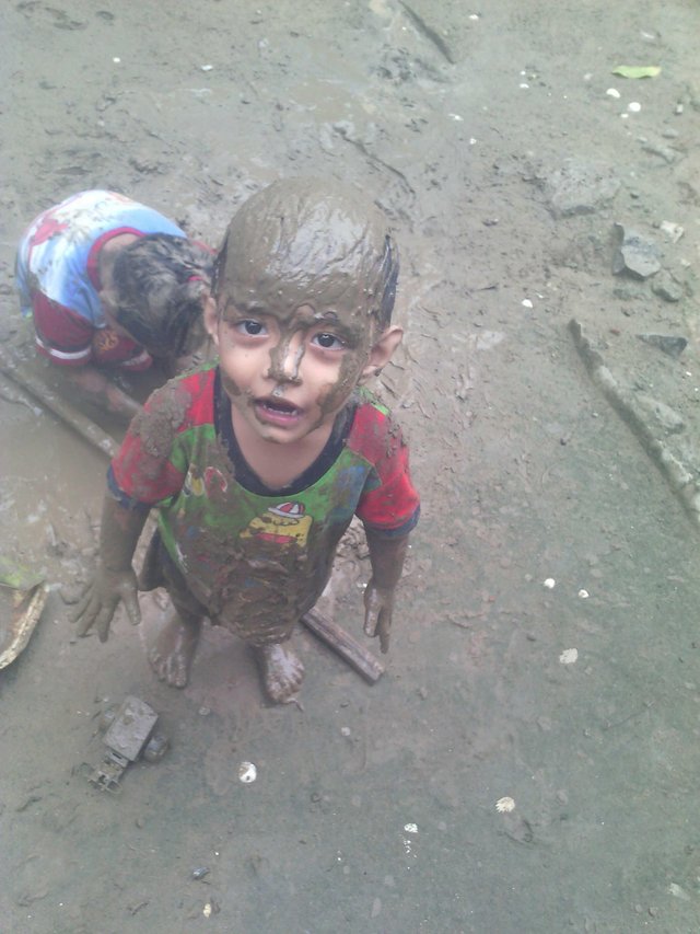 Play Mud Healthy Child — Steemit