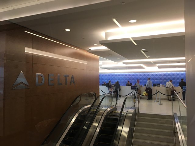 JFK Delta SkyClub