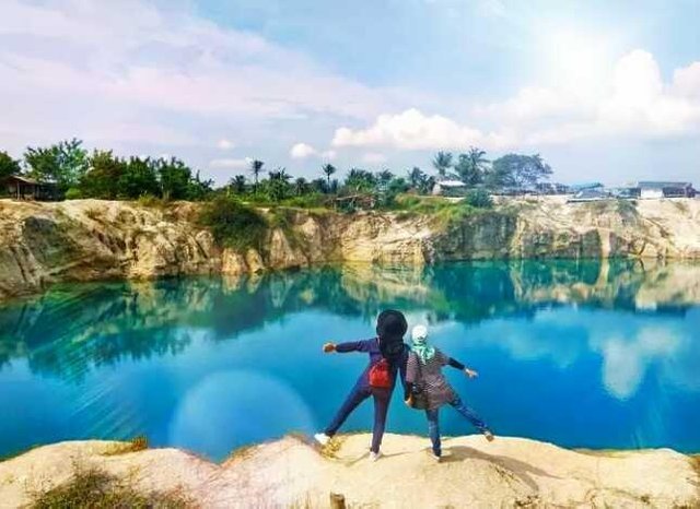 Telaga Biru Tangerang Blue Water Lake Similar To Lake Kaolin Belitung Steemit