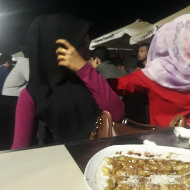 Hisap Cinta Steemit