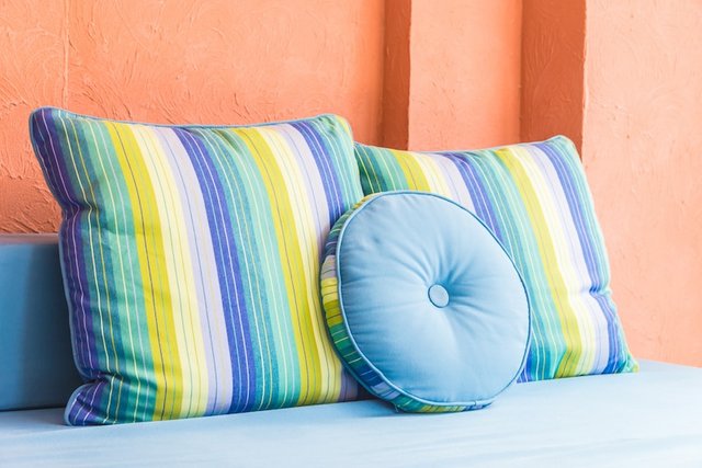 Decorative cushions