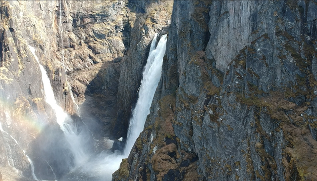 Vøringsfossen3.PNG