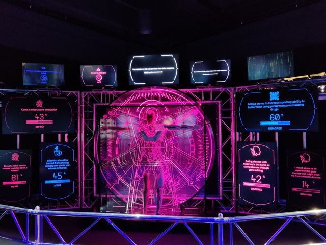 Questacon: Canberra, AUSTRALIA.jpg